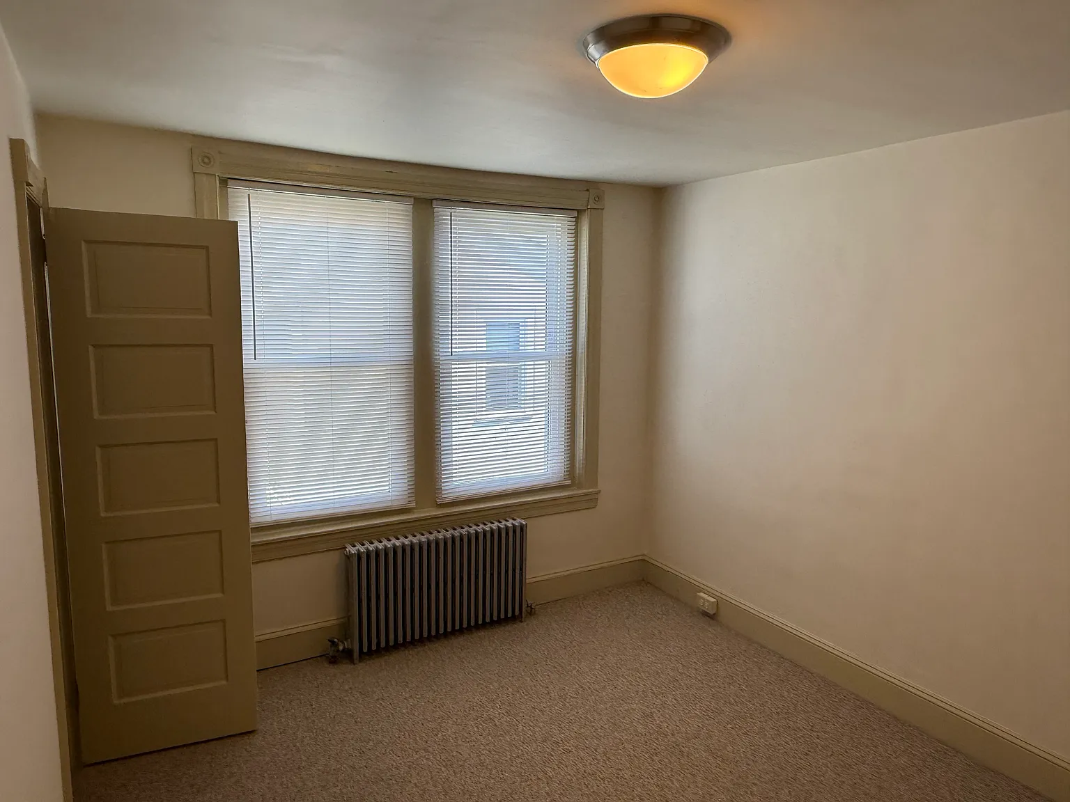 1 bed, 800 sqft, $1,400 — Photo 4