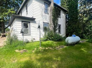 24312 Froelich Rd, Farmersburg, IA 52047