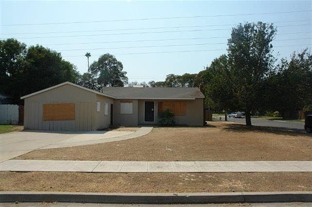 1st image of 5030 E Hammond Ave