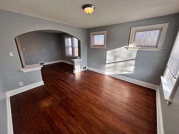 2nd image of 3415 Klocke St #A