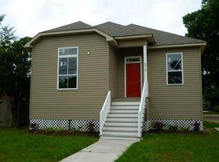 6936 Foch Rd, New Orleans, LA 70126