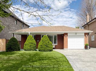 117 Mercury Rd, Toronto, ON M9W 3H7