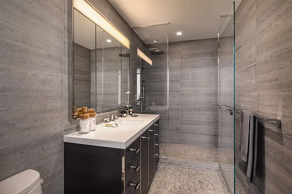 Sold by Extell Marketing Group | media 6