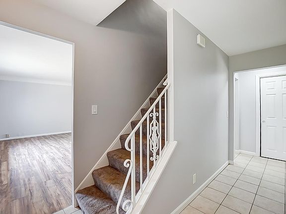 5th image of 6708 Plantation Way