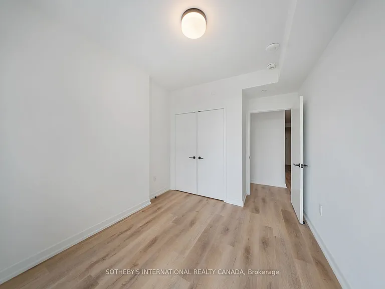 5 York Rd #502 — Photo 24