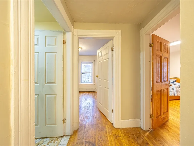 31 Seattle St #1 — Photo 22
