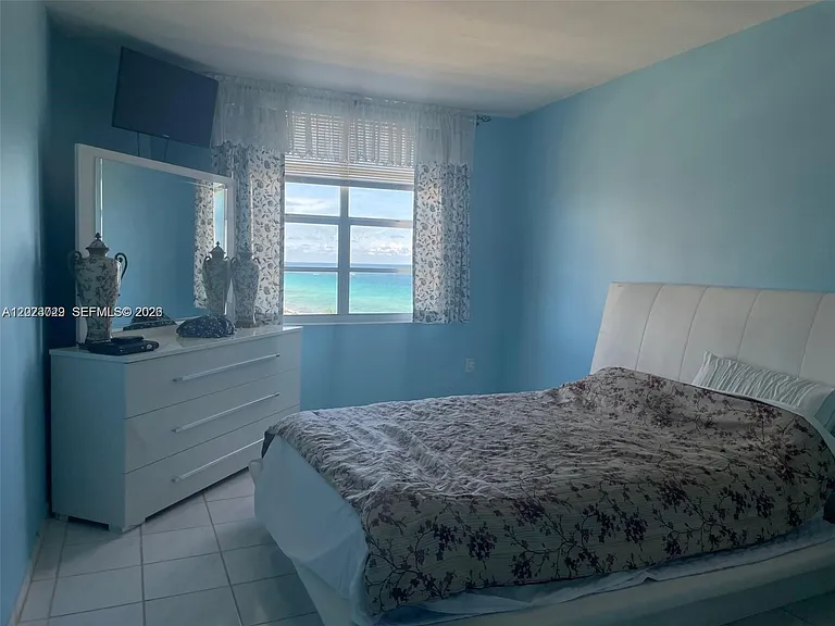 1950 S Ocean Dr #8K — Photo 11