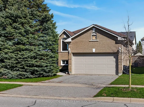2 Goodwin Ave, Clarington, ON L1C 4Z4