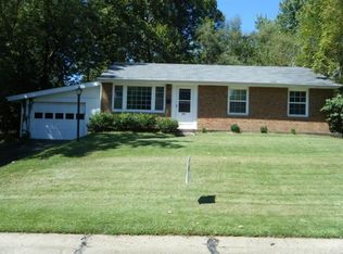 827 Lilac Ave, Saint Louis, MO 63119