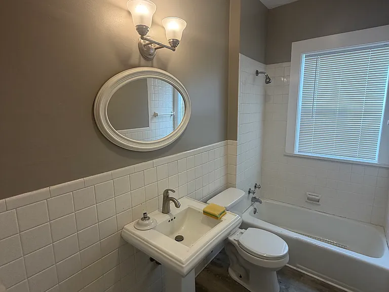 531 Ash St #1 — Photo 6