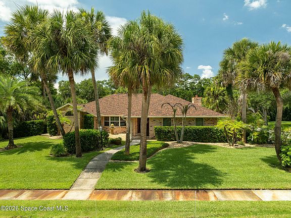 2nd image of 1875 Hammock Estate Ln