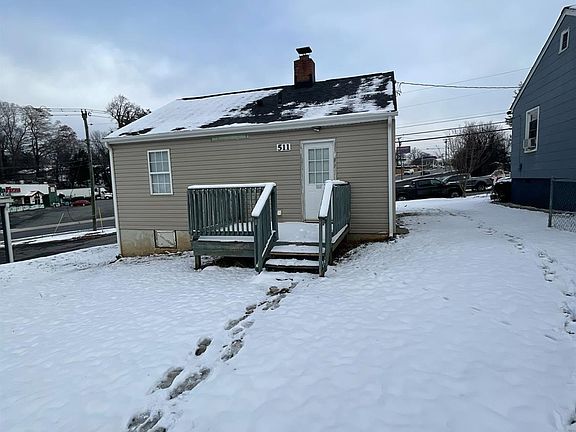 3rd image of 511 Blue Ridge St