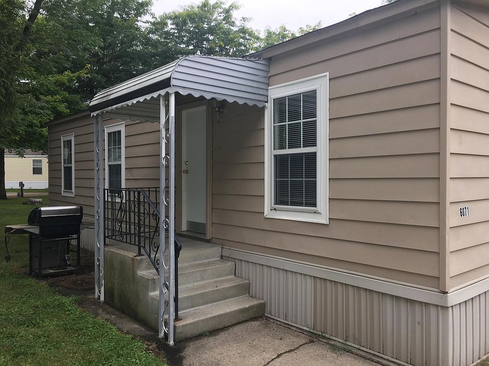 1st image of 4509 Longmeadow Blvd W