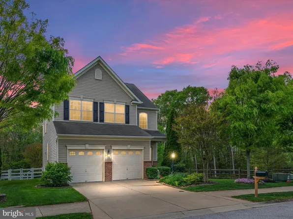 7252 Stallings Dr, Glen Burnie, MD 21060