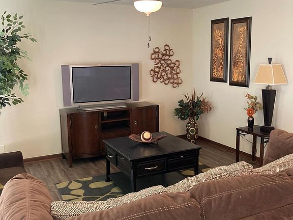 4th image of 6228 Las Verdes Ln