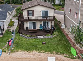 67570 95th Ave, Dowagiac, MI 49047