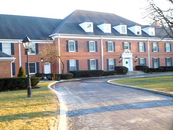 3rd image of 7323 Heritage Ct #2F