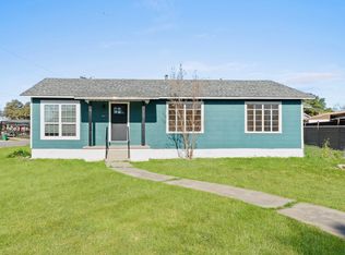 2551 W Summit, San Antonio, TX 78228