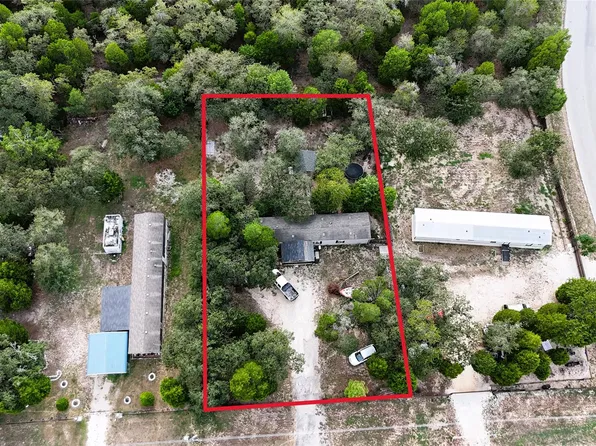 106 Camino De Agua, Elgin, TX 78621