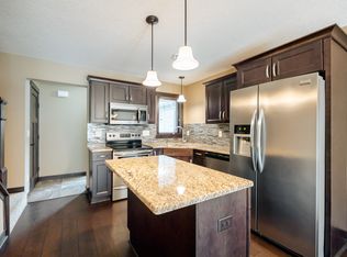 3324 Portage Cir NW, Rochester, MN 55901