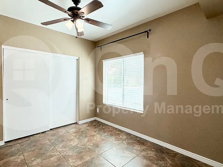 1417 N Dana St — Photo 4