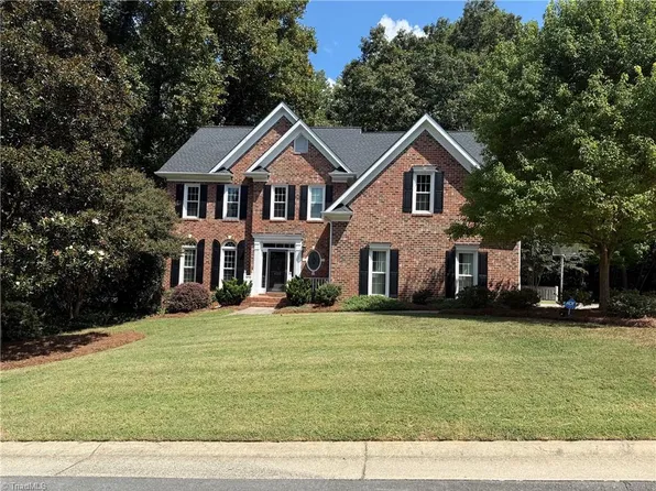 4225 Holly Hill Ln, Winston Salem, NC 27106