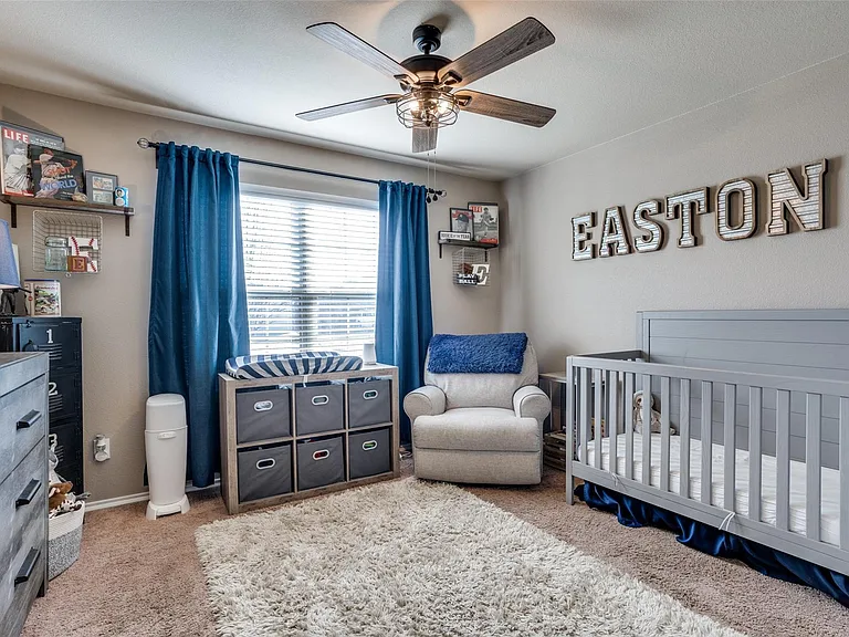 1606 Meadow Creek Dr — Photo 23