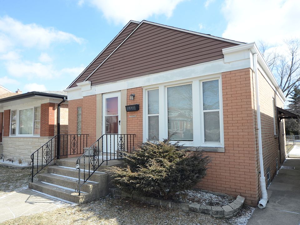 1st image of 3741 N Pontiac Ave