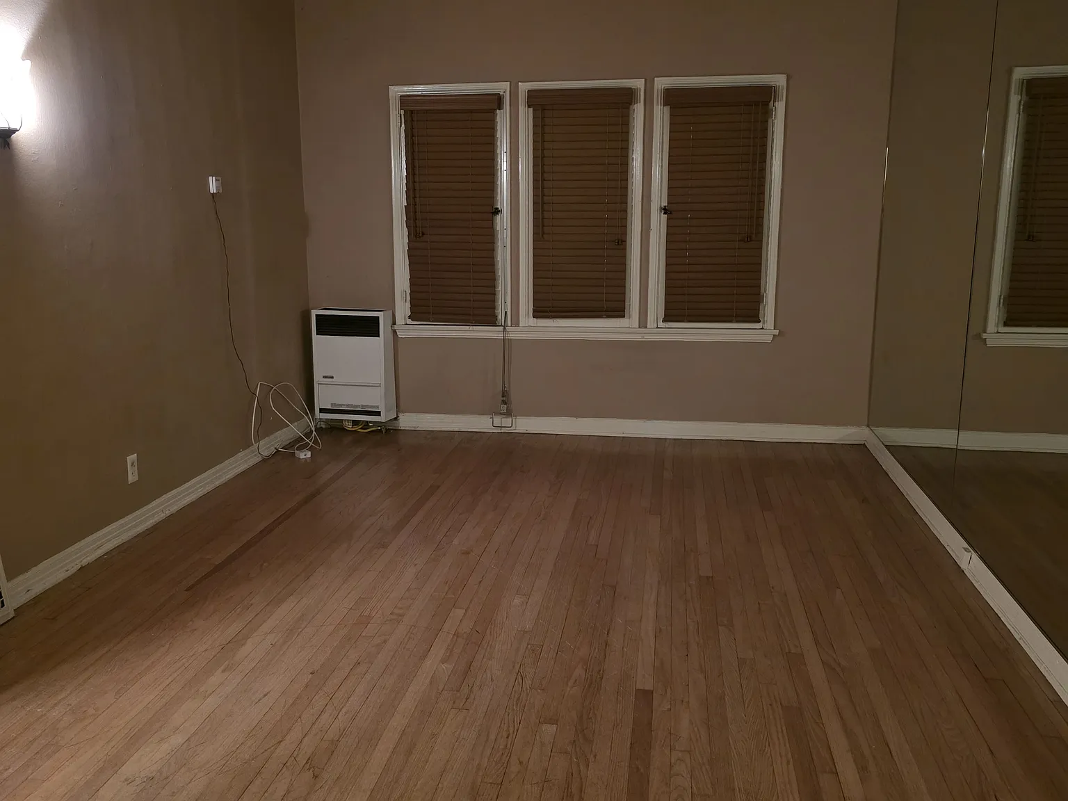Studio, 600 sqft, $1,650 — Photo 2