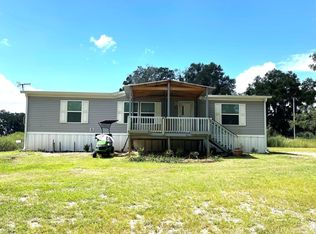 453 Old Hawthorne Rd, Hawthorne, FL 32640