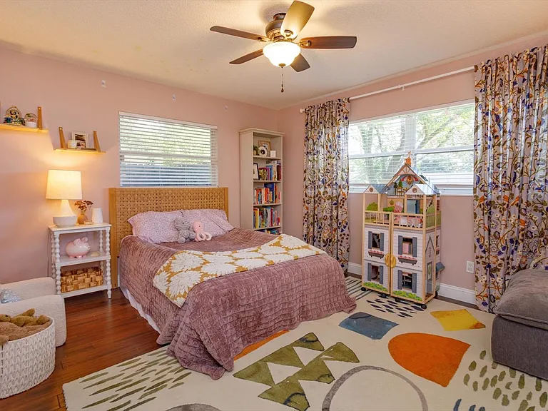 2103 Chippewa Trl — Photo 11