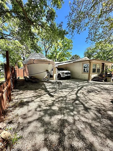 4653 78th Ln N Photo 1