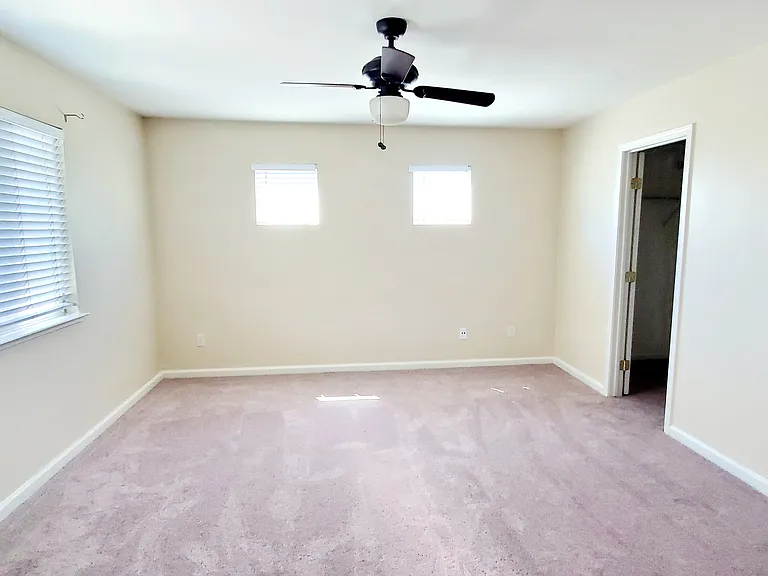 1618 Fontanella Way — Photo 22