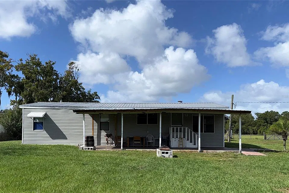 3324 La Salle Ave