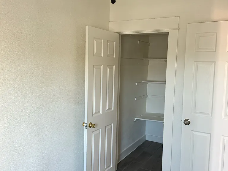 1170 W Rialto Ave — Photo 19