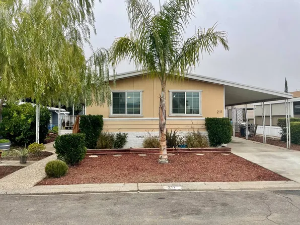 211 Rodeo Dr, Sacramento, CA 95823