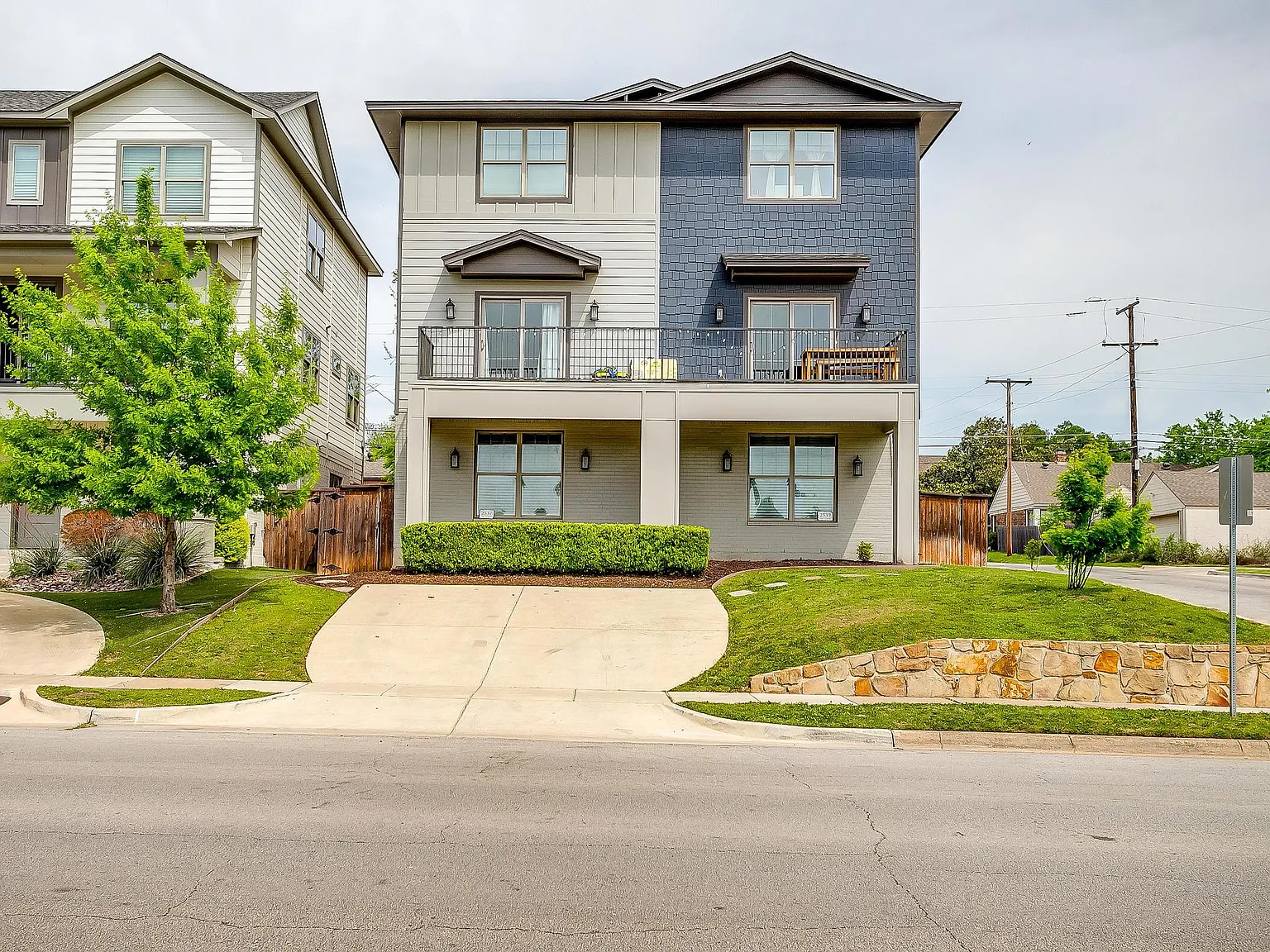 5 bed, 2478 sqft, $1,390 — Photo 2
