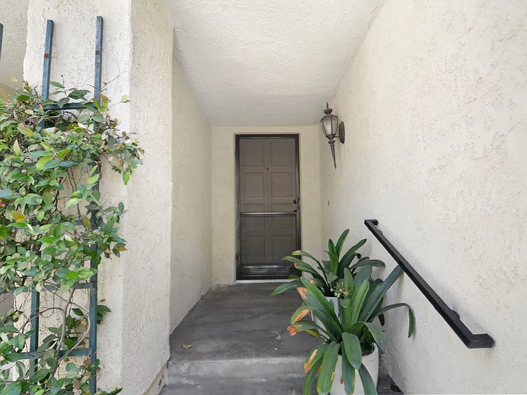 902 Creekside Dr — Photo 26