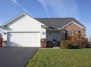 25177 Saddle Horn Dr, Perrysburg, OH 43551