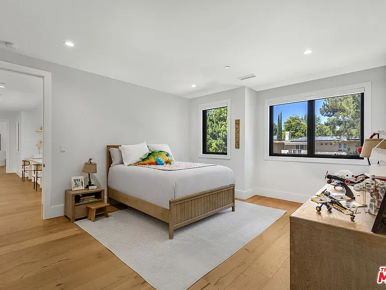 17361 W Amina Pl — Photo 20
