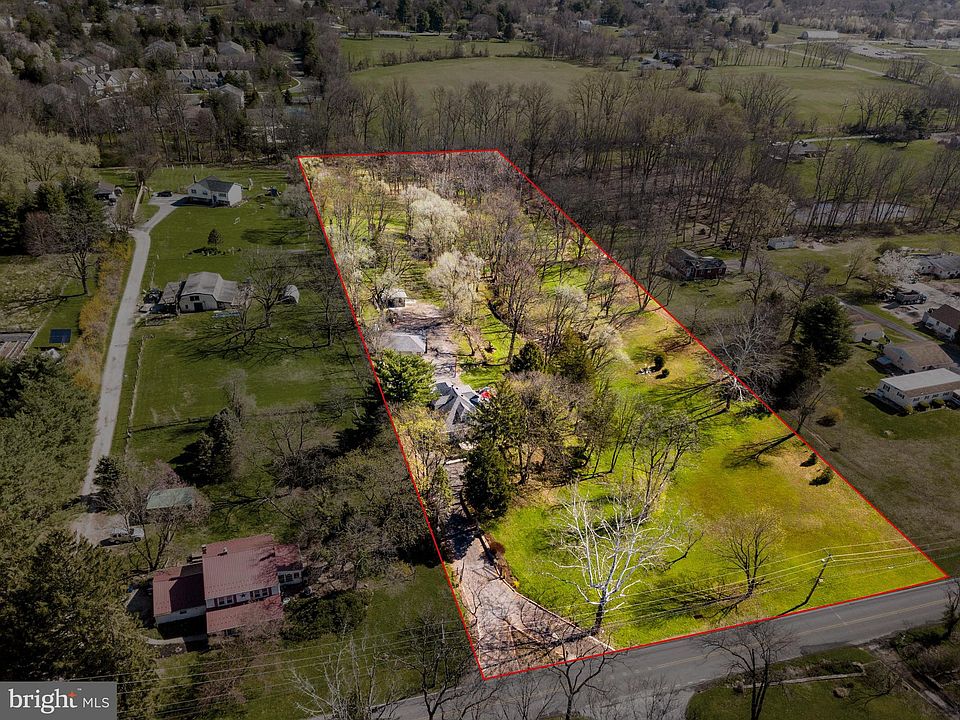 135 Coldstream Rd, Phoenixville, PA 19460 Zillow