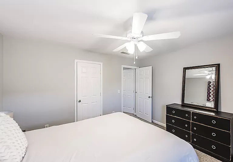 5817 Sterling Oaks Dr #1 — Photo 35