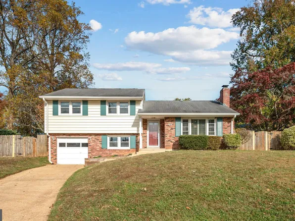 7104 Vermillion Pl, Annandale, VA 22003