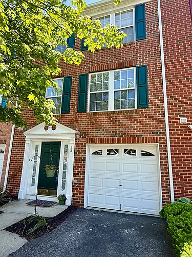 28 Abby Rd Photo 1