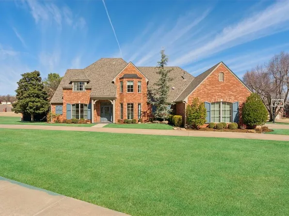 2609 Sweetbriar, Edmond, OK 73034