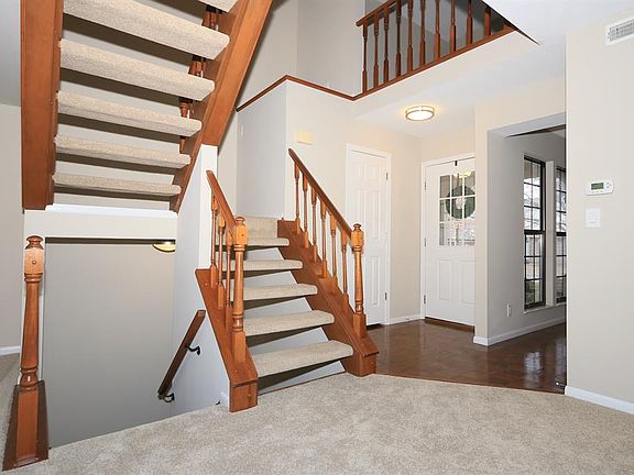 5th image of 1581 Englewood Pl