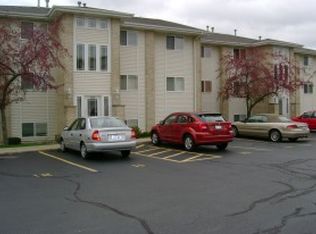 2034 Manico Ct UNIT 201, Crest Hill, IL 60403