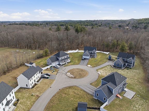 2nd image of 9 Wilson Rd #11A