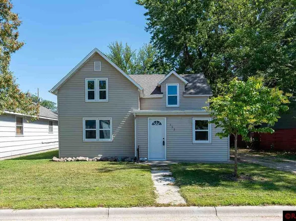 532 S Hunt St, Lake Crystal, MN 56055