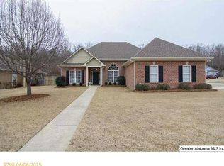 141 Cove Ln, Pelham, AL 35124